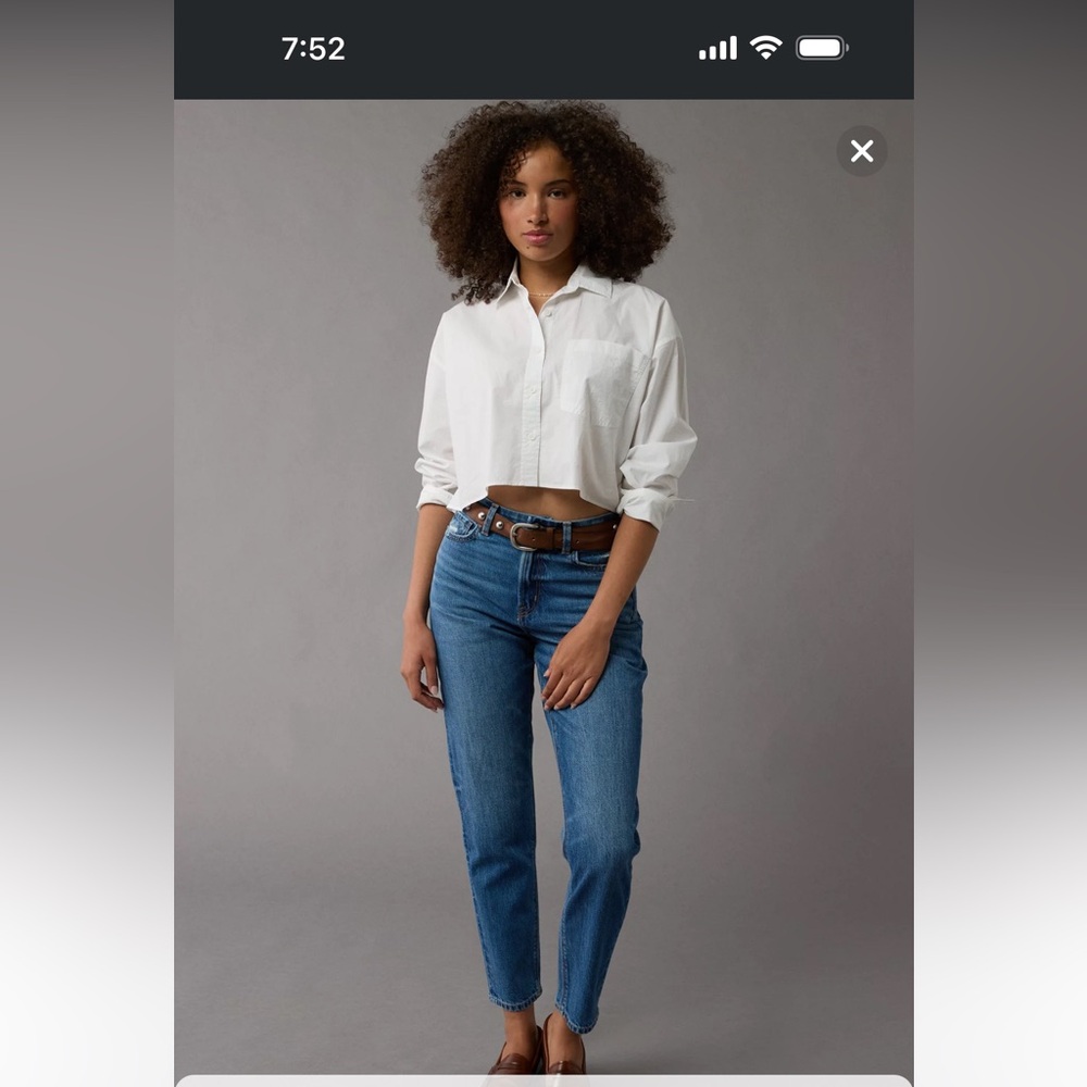American Eagle Size 8 Long Mom Jeans